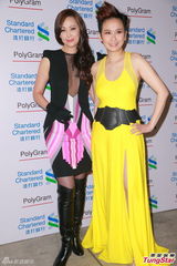 组图：宝丽金歌手齐开唱 王馨平难得露半球