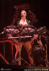 组图：张惠妹巡演杭州收官 与猛男热舞霸气露底