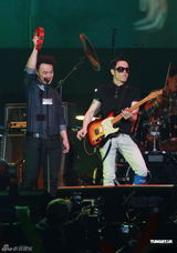 组图：《新城极唱音乐会》陈奕迅黄贯中飙歌 