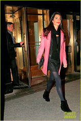 组图：克鲁尼外出晚餐春风满面 36岁新女友曝光