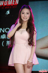 组图：郭雪芙获封女神 蒋孟玲熊熊秀性感