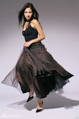 高清组图：23岁日美混血女星黑木明纱80张美图