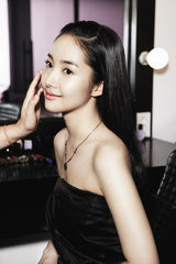 高清图：韩星朴敏英百张美图欣赏 拍《猎人》人气旺