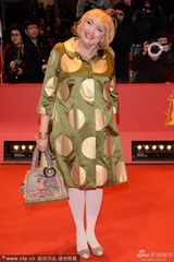 组图：柏林电影节闭幕式红毯 中国女星美艳出挑