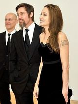 幻灯：贝克汉姆观战NBA 苏瑞又穿高跟鞋