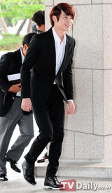 组图：少女时代EXO等出席音乐振兴委员会成立仪式