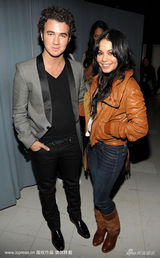 幻灯图集：好莱坞群星齐聚为海地地震灾民募善款