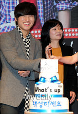 组图：韩星大成吴满锡等新剧《whats up》记者会