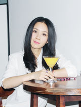 组图：张雨绮风尚戛纳行 何琳梁艺馨助威