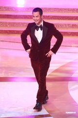 高清图：无线2011年台庆揭幕 众小生花旦盛装亮相