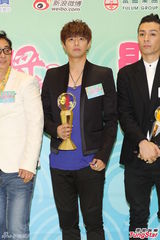 组图：林俊杰容祖儿成大赢家 邓紫棋恋情遭调侃