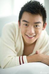 组图：微新星《致青春》卧谈会之郑恺