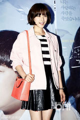 组图：孙丹菲赵允熙等捧场《幻想中的她》试映