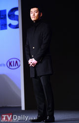 组图：主演张赫李多海亮相新剧《IRIS 2》Showcase