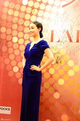 组图：赵子琪于明加等盛装出席杂志盛典