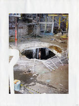 组图：超模凯特-莫斯登《Vogue》秀美腿美臀