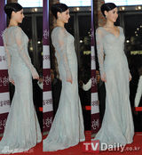 组图：SM公司众星捧场《危险关系》 张东健爱妻助阵