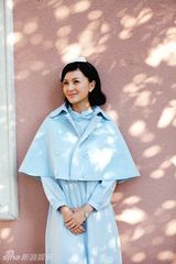 组图：戴娇倩时尚写真复古怀旧气息