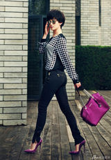 组图：李小冉红唇街拍写真 时尚干练尽显魅力