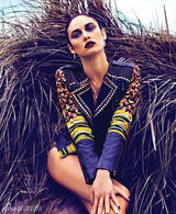 组图：欧嘉-柯瑞兰蔻另类妆容登杂志扮酷