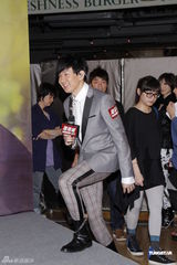 组图：林俊杰盼红馆开唱 薛凯琪撑房祖名不花心