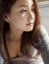 组图：熟女永池南津子性感内衣写真秀玲珑身段