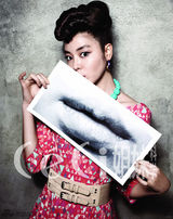 组图：韩星金圭丽时尚写真 显出成熟性感魅力