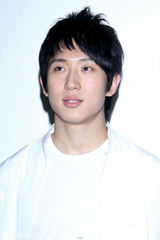 幻灯：新七小福带伤出席慈善表演 大跳新版NOBODY 