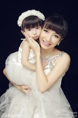 组图：微博辣妈大赛火爆 性感甜美惊呆网友