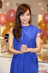 组图：侯佩岑自曝积极造人房事频率变高