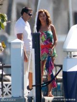 幻灯图：Jay Z碧昂斯豪华游轮度假 打情骂俏秀甜蜜