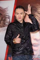 组图：《好声音》学员赴台宣传前先看《康熙》