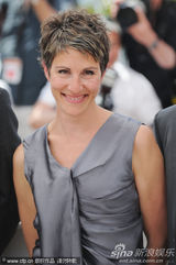 幻灯：《塔玛拉-德鲁》见面会 多米尼克-库珀亮相