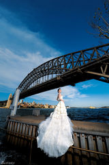 张萌婚纱大片邂逅悉尼浪漫 情人节透恨嫁心(图)