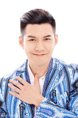 组图：严屹宽质感型男写真出炉 大秀魅惑电眼