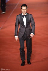 高清组图：第49届金马奖红毯星光闪耀