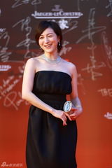 组图：日星堺雅人广末凉子亮相上海电影节红毯