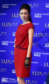 组图：众星捧场时尚庆典 杨幂等女星竞艳