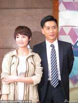 黄宗泽自曝被百人围攻乱摸 否认搭胡杏儿好友