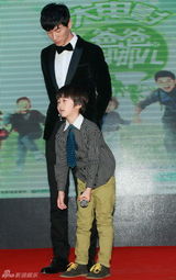 组图：天天自曝约Cindy下午茶：就像老婆一样