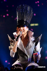 幻灯图集：百变郑秀文跨年精彩个人演唱会