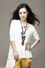 组图：汤晓菲蝴蝶概念写真曝光