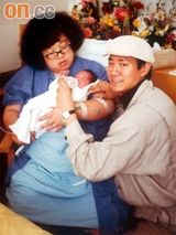 组图：沈殿霞逝世五周年 经典旧照忆肥肥