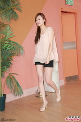 组图：港姐选拔二轮佳丽彩妆亮相变白富美