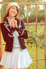 高清图：张俪春日学生look写真 展露俏皮少女气息