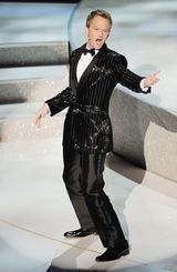 幻灯图：第82届奥斯卡的精彩和尴尬瞬间回顾