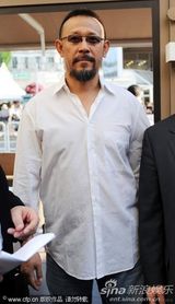 幻灯图：姜文戛纳会好友 马可-穆勒贾樟柯秦昊助阵