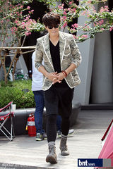 组图：郑糠云等出席野营节目《Adrenaline》发布会