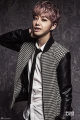 高清：韩团Mpire写真穿格纹豹纹西装张扬个性