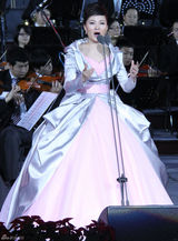 高清组图：中国爱乐总政歌舞团打造2011新年音乐会